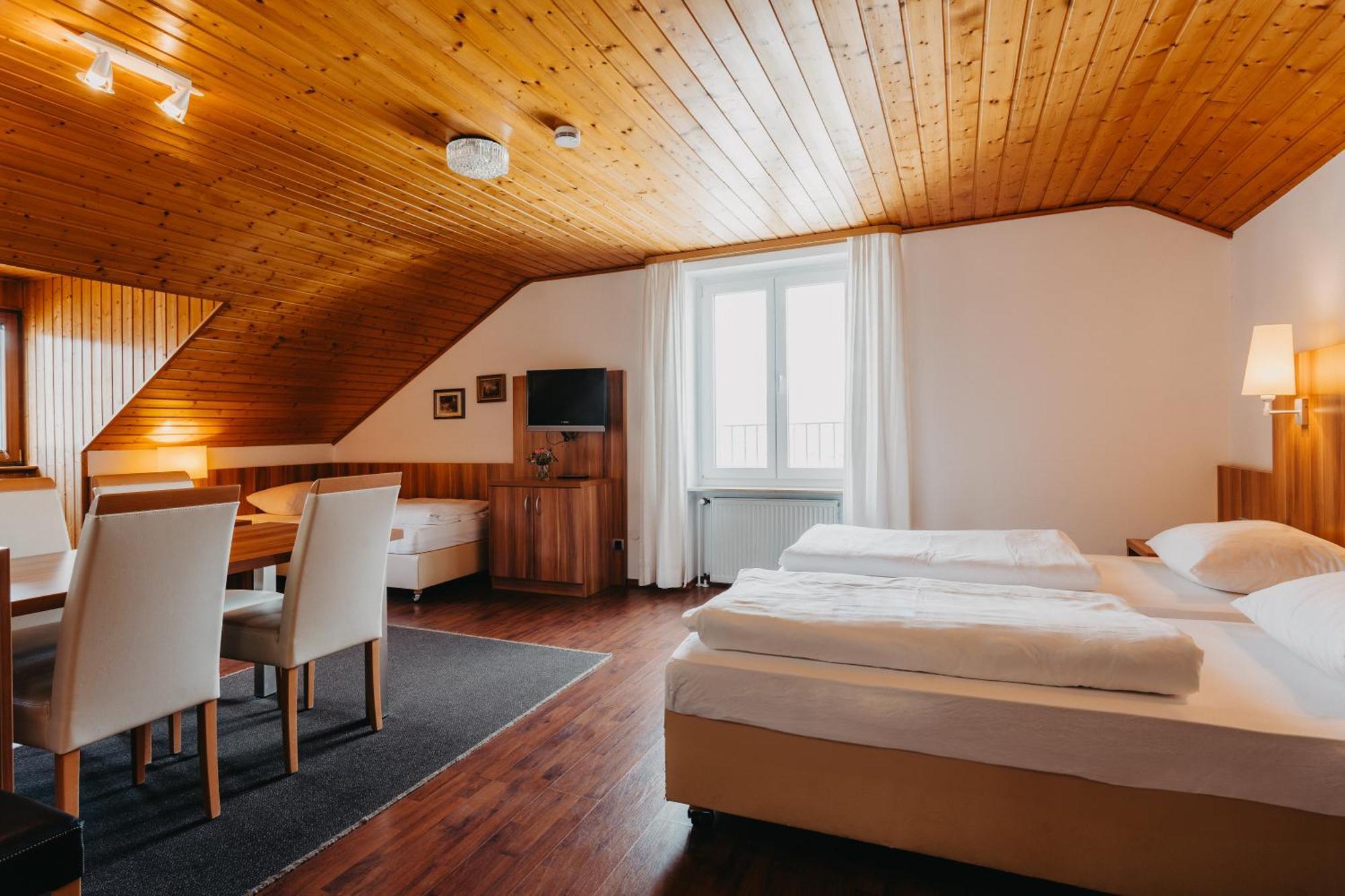 Hirschenwirt Otel Eichstätt Dış mekan fotoğraf