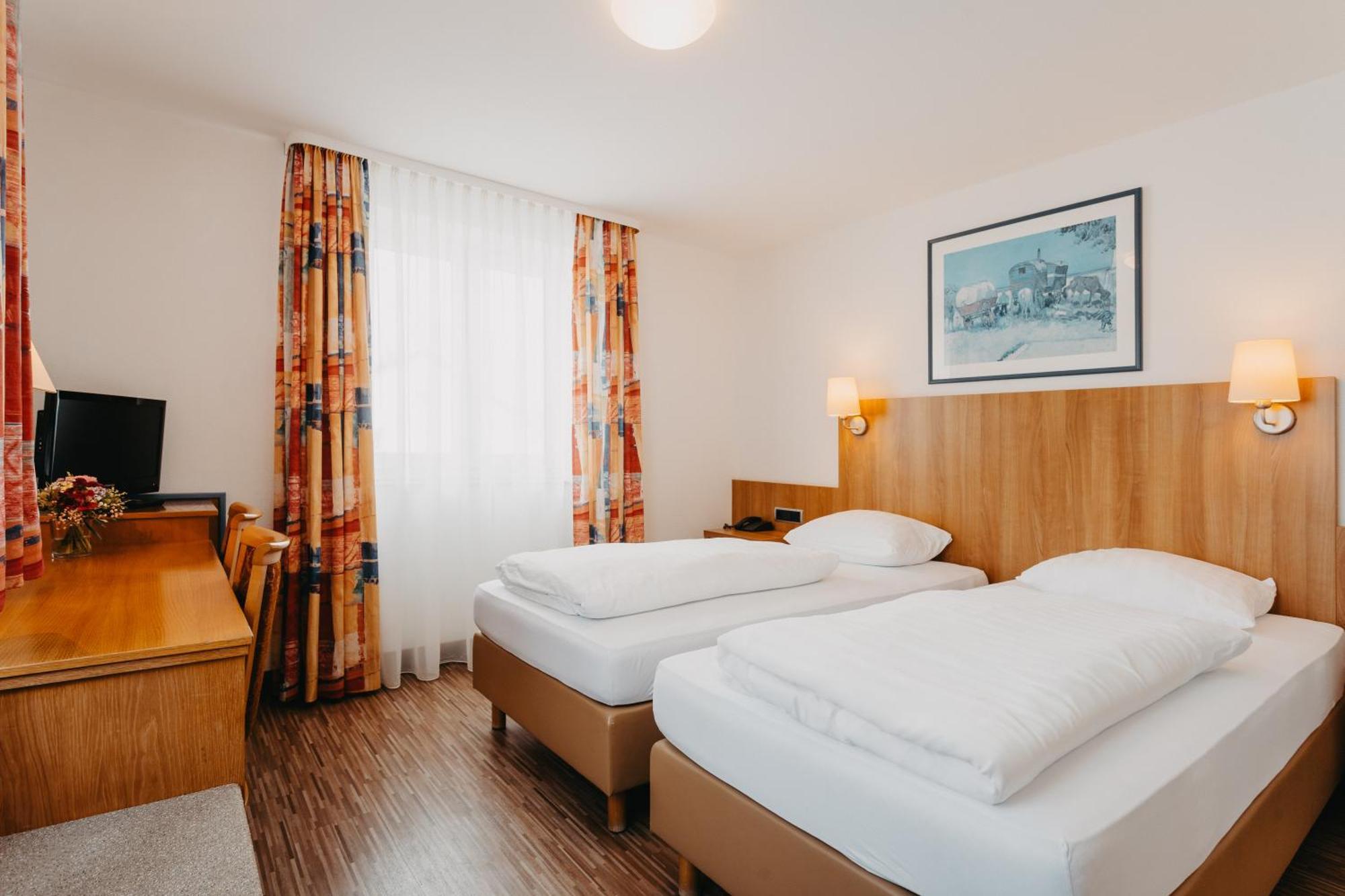 Hirschenwirt Otel Eichstätt Dış mekan fotoğraf